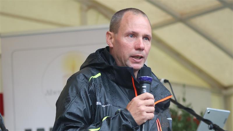 Stefan Wiegner ist zutiefst betroffen und hat den Trauermarsch initiiert.