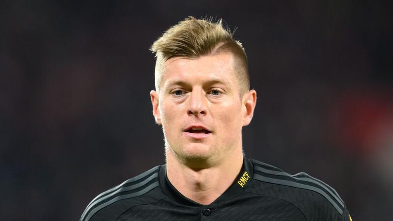Kroos nach Berichten über Baumgart: „Werd noch zum HSV Fan“ Steffen Baumgart und Toni Kroos verbindet eine Vergangenheit beim FC Hansa Rostock.