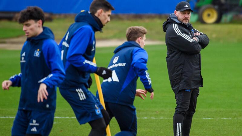 Steffen Baumgart weiß ganz genau: sein Abwehrchef ist gesetzt.