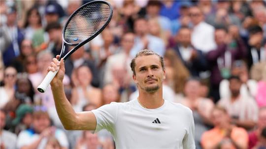 Steht im Achtelfinale von Wimbledon: Alexander Zverev.