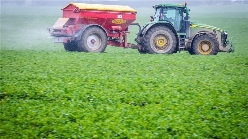 Steigende Preise für Mineraliendünger setzen Bauern weltweit unter Druck