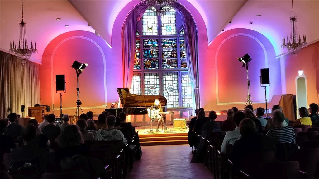 Stella Sommer im Königsmarcksaal