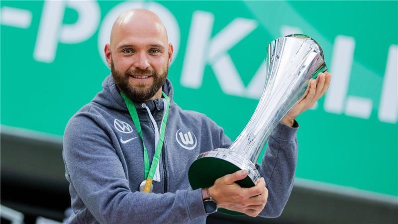 Wolfsburgs Trainer über FC Bayern: „Natürlich ein Statement“ Stephan Lerch gewann mit den Wolfsburgerinnen in seiner ersten VfL-Amtszeit viermal den DFB-Pokal und drei Meisterschaften. (Archivbild)