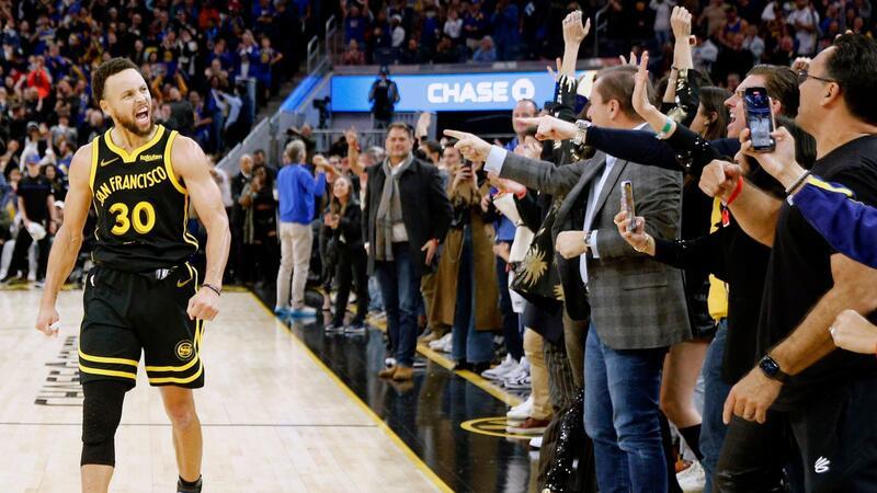 Curry führt Warriors zu Sieg - Theis gewinnt deutsches Duell Stephen Curry (l) führte die Golden State Warriors zum Sieg.