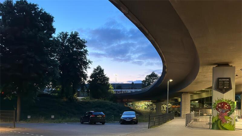 Stille auf der Skaterbahn. Das Gelände rund um den Bahnhof ist laut Statistik kein Hotspot für Kriminalität.