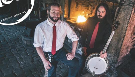 Stout-Plakat mit Mario Kuzyna und Simon Scherer.