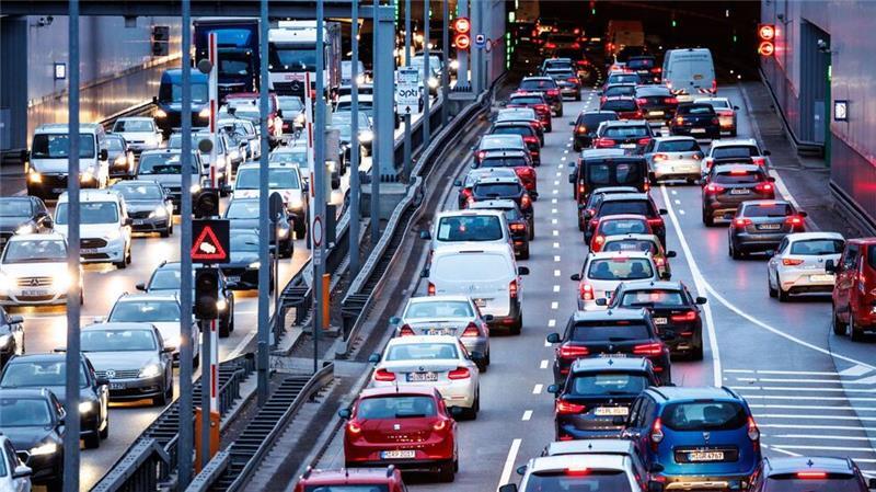 Straßenverkehr ist eine Hauptquelle von Feinstaub.