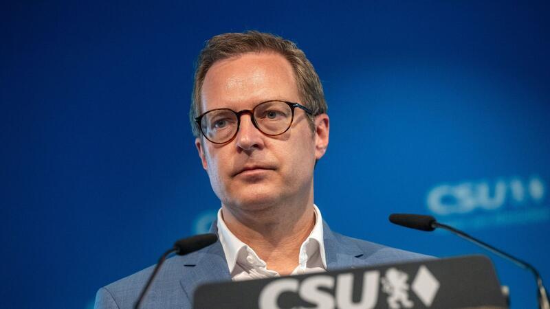 CSU für Verschärfung des Streikrechts „Streik darf nicht zum Selbstzweck missbraucht werden“, sagt Martin Huber, CSU-Generalsekretär (Archivbild).