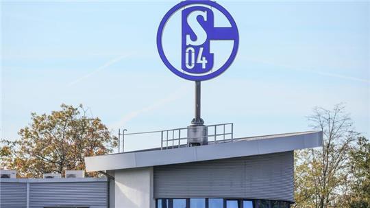 Stürmer Emil Højlund spielt ab jetzt für Schalke.