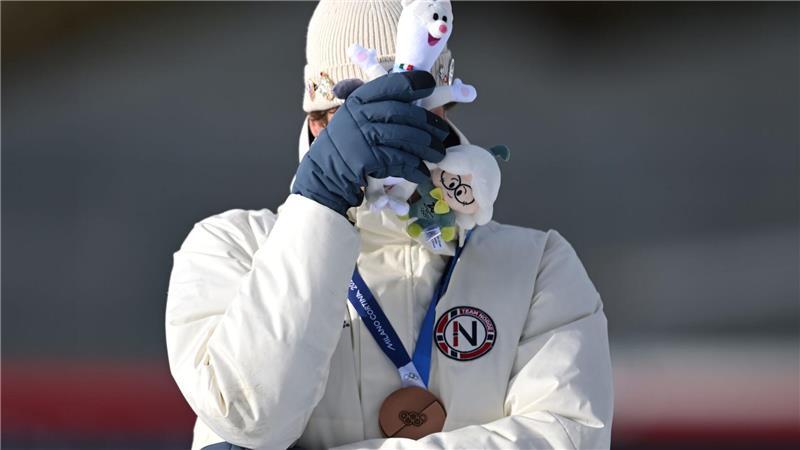 Sturla Holm Laegreid war auch bei der Siegerehrung kurzzeitig in Tränen aufgelöst.