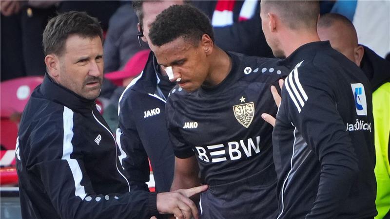VfB bestätigt: Nasenbruch bei Verteidiger Jaquez Stuttgarts Luca Jaquez (M) hat sich beim Spiel in Berlin die Nase gebrochen.