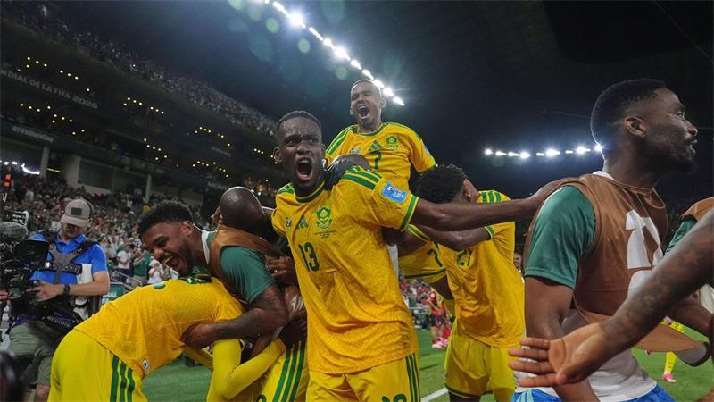 Emotionaler Moment: Südafrika feiert historischen WM-Erfolg Südafrika feiert das Weiterkommen.
