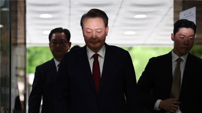 Südkoreas Ex-Präsident Yoon Suk Yeol, der im Dezember 2024 das Kriegsrecht verhängt hatte, wurde nun wegen Behinderung der Justiz verurteilt. (Archivbild)