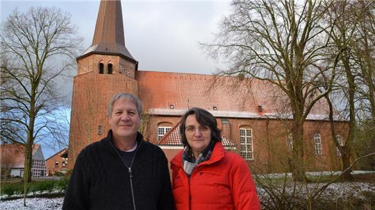 Susanne Kuhlmann aus Krummendeich und Rolf Brandt aus Assel leiten den Vorstand der ersten Gesamtkirchengemeinde im Landkreis Stade.