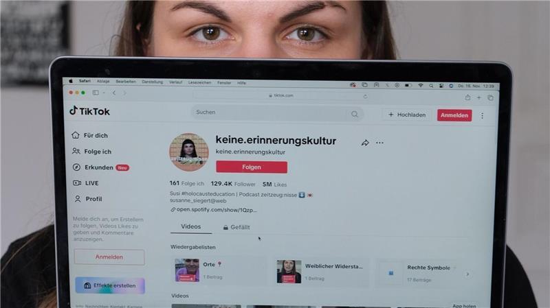 Susanne Siegert betreibt bei Instagram und Tiktok Accounts zur Erinnerungsarbeit. (Archivbild)