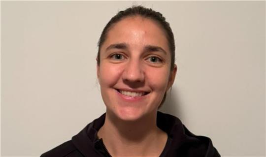 Svenja Richter steht nicht nur zwischen den Pfosten.