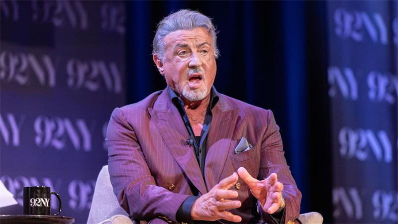 Sylvester Stallone schreibt in seinen Memoiren auch über Traumata. 