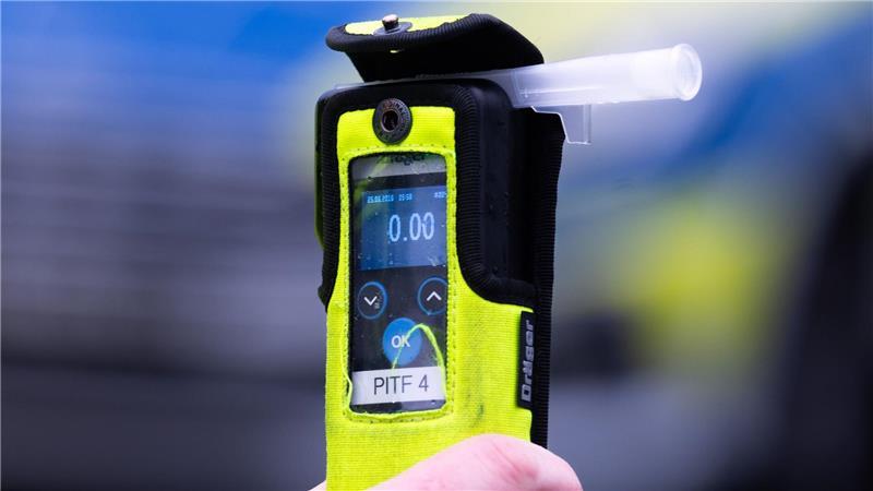 Ohne Führerschein: Drochterser und weitere Fahrer von Polizei gestoppt Symbolbild.