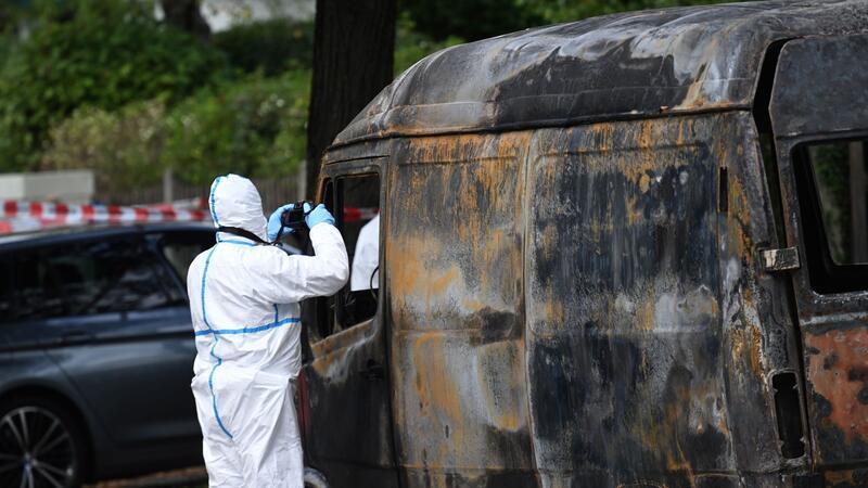 Symbolbild: Laut Sprengstoff-Gutachter hätte der Transporter beim Entzünden des Gas-Luft-Gemisches explodieren und ausbrennen können.
