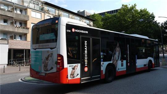 Symbolfoto: In Hamburg-Wilhelmsburg hat es einen Unfall mit drei Verletzten gegeben.