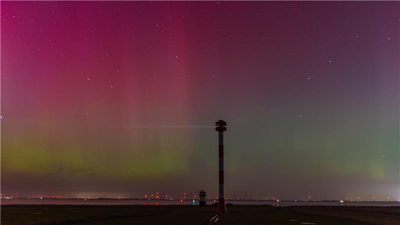 TAGEBLATT-Leser Rüdiger Marx hat in der vergangenen Nacht Polarlichter in Balje fotografiert.
