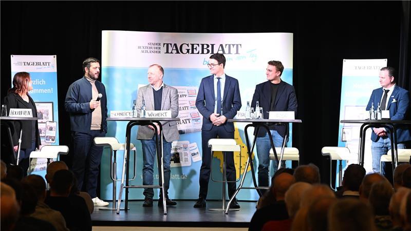 Debatte um rechte Kräfte: So stehen Parteien im Kreis Stade zum AfD-Verbot TAGEBLATT-Podiumsdiskussion der Bundestagskandidaten im Februar im Dorfgemeinschaftshaus Hammah.