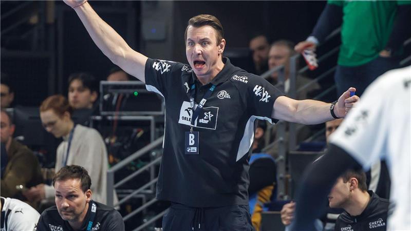 THW-Coach Filip Jicha kritisiert die Schiedsrichterleistung massiv. 