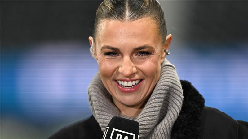 TV-Sportmoderatorin Laura Wontorra ist für den Sender DAZN aktiv. Sie moderiert die neue DAZN-Konferenz.