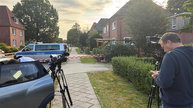 TV-Team in der Dankersstraße in Stade.