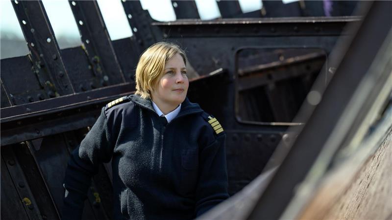 Jüngste Kapitänin: Taalke Middents steuert Containerschiffe um die halbe Welt Taalke Middents erste Seereise auf einem Frachter führte sie in die Karibik.