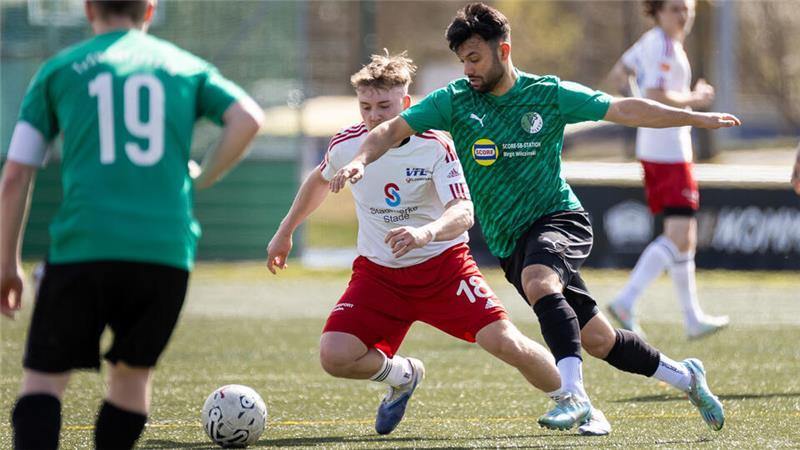 Tabellenführer Stade II und Verfolger Bützfleth kamen im Fernduell nicht über ein Remis hinaus. Der Titelkampf bleibt so spannend.