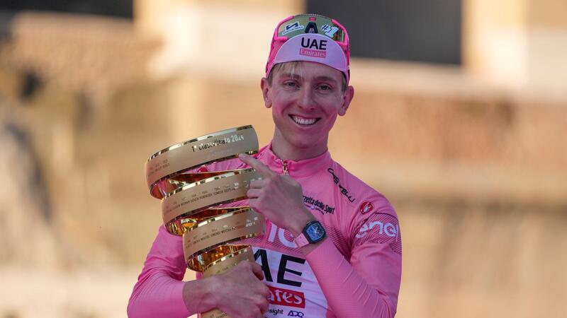 Vierkampf bei der Tour - Pogacar auf Pantanis Spuren Tadej Pogacar peilt nach dem Giro-Gesamtsieg bei der Tour das Double an