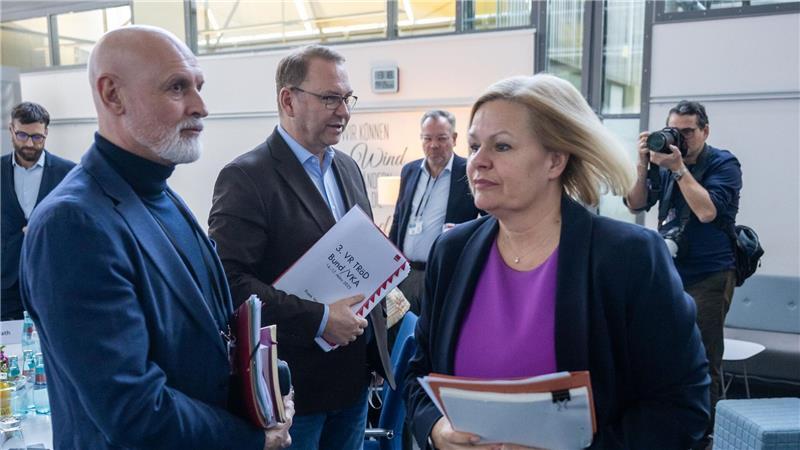 Tarifverhandlungen für öffentlichen Dienst ohne Einigung Tagelang haben Gewerkschaften und Arbeitgeber verhandelt - und sich nicht geeinigt.