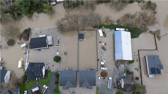 Tagelange Regenfälle hatten heftige Überschwemmungen im Bundesstaat Washington an der US-Westküste ausgelöst.