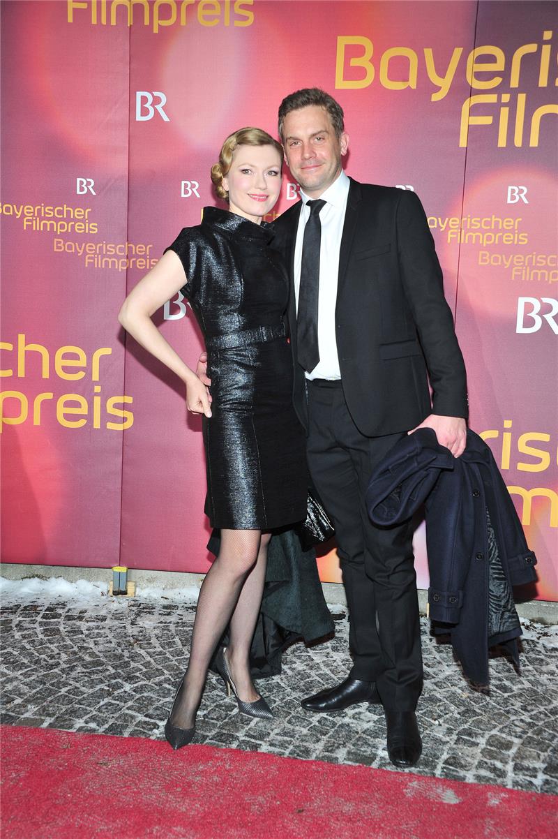 „Tatort“-Kommissar außer Dienst: Schauspieler Sebastian Bezzel lebt seit 2009 mit seiner Frau, der Schauspielkollegin Johanna Christine Gehlen, und den beiden gemeinsamen Kindern in Hamburg.