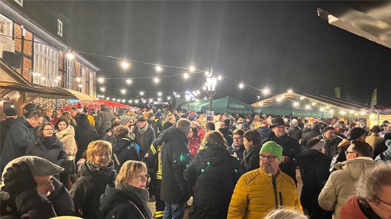 Tausende Besucher nutzten den Winterzauber am Amtshof für ein bisschen Weihnachtsstimmung.