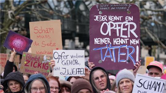 Tausende Menschen versammeln sich seit Tagen in ganz Deutschland auf den Straßen. (Archivbild)