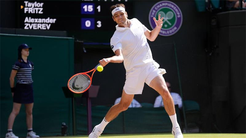 Zverev dominiert Angstgegner: Zwei Siege zum Triumph Taylor Fritz hatte zuvor sieben Mal nacheinander gegen Alexander Zverev gewonnen.