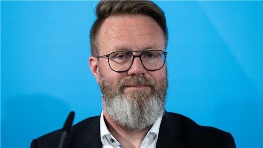 Teile der Kabinettsvorlage müssen laut Claus Ruhe Madsen geschwärzt werden. (Archivbild)
