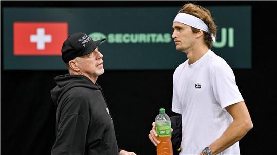 Tennis-Legende Boris Becker wünscht sich mehr Kampfgeist bei Alexander Zverev. (Archivbild)
