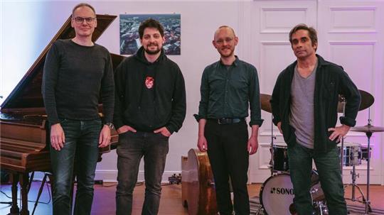 The M-Project - das sind Bernard Fichtner und seine Mitmusiker Markus Horn, Giorgi Kiknadze und Heinz Lichius.