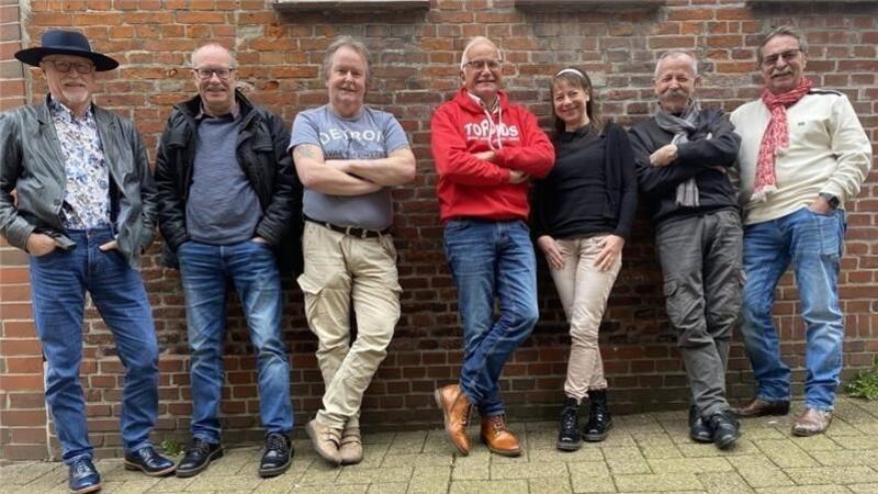 The Torpids treten gemeinsam mit Take it Easy in der Eulsetehalle in Himmelpforten auf.
