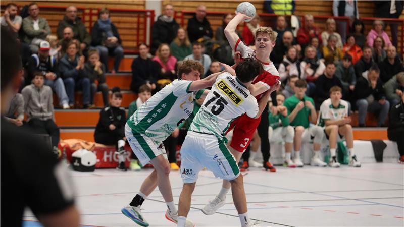 Theo Bode spielt in der A-Jugend, gehört aber auch zum Stamm der Oberliga-Herren.