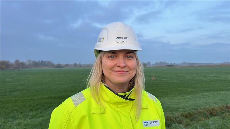 Theresa Kaussen steckt als Referentin für Bürgerbeteiligung tief in der Materie und hat auf fast alle Fragen zum Bau der Suedlink-Leitung eine Antwort.