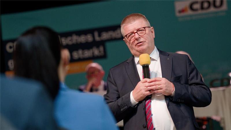 Verfassungsschutz-Chefposten wird nicht schnell neu besetzt Thomas Haldenwang ist CDU-Direktkandidat für den Bundestag im Wahlkreis Wuppertal I.