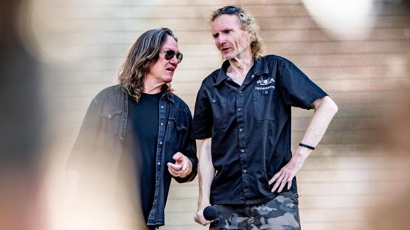 „Wackööön“ - Metalfans erobern Infield des Wacken Open Air Thomas Jensen (links) und Holger Hübner haben das Festival 1990 gegründet.