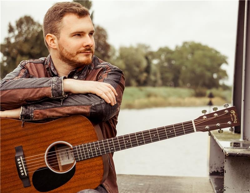 Kiekebusch singt im Kötnerhuus Thomas Kiekebusch.