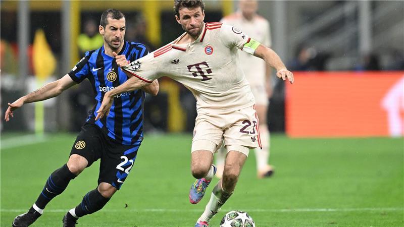 Abgezocktes Inter beendet Bayern-Traum vom „Finale dahoam“ Thomas Müller (r) spielte zum 163. Mal in der Champions League.