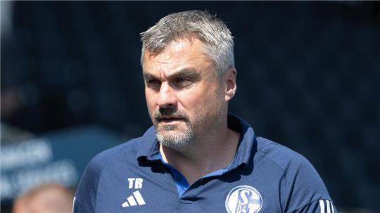 Thomas Reis wünscht sich auf Schalke mehr Geduld mit Trainern.