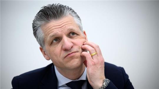 Thorsten Frei (CDU) befürwortet die Aktion von „Schraubenkönig“ Reinhold Würth.